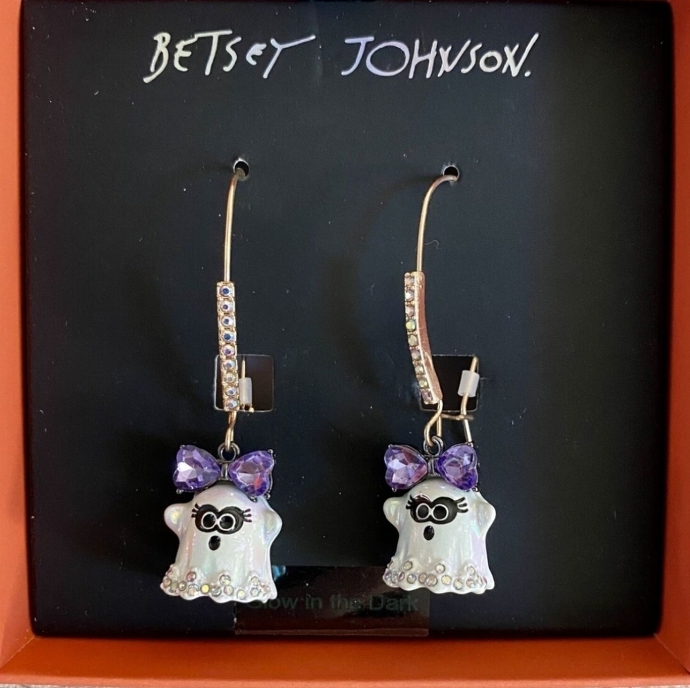🖤▪️Betsey Johnson▪️ GHOST GLOW IN THE DARK CRYSTAL EARRINGS PURPLE